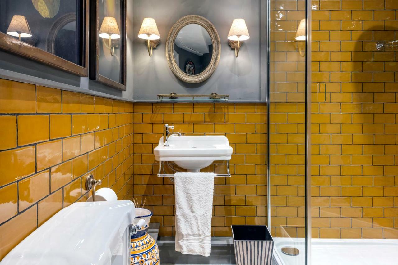 Stylish & Spacious City Center Georgian Townhouse Bath Exterior photo